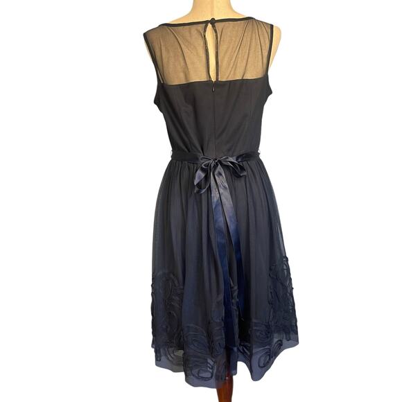 Eliza J Sleeveless Illusion Neckline Belted Cocktail Dress Navy Large - Picture 9 of 12
